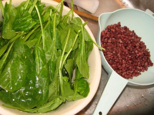 Spinach Salad with Aduki Beans and Citrus
