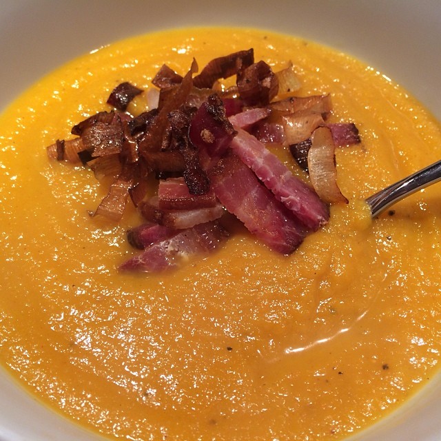 Smooth Autumn Soup with Bacon and Crispy Leeks