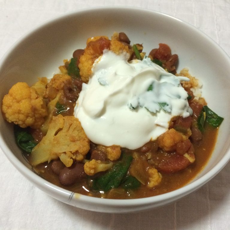 Curried Red Kidney Beans and Cauliflower with Spinach